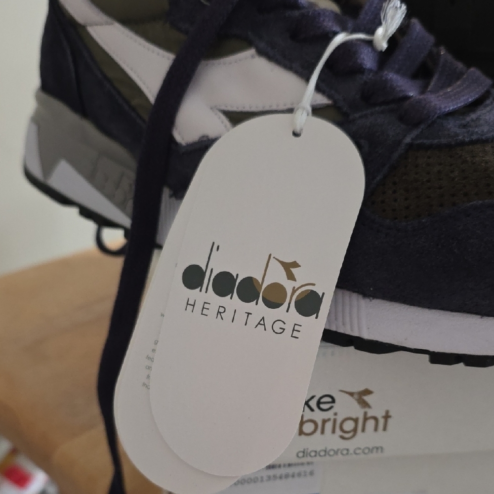 Diadora Dark Blue and White Italian Athletic Shoes - Picture 8 of 8